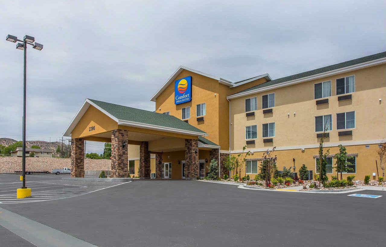 Comfort Inn & Suites Vernal - National Monument Area Екстериор снимка