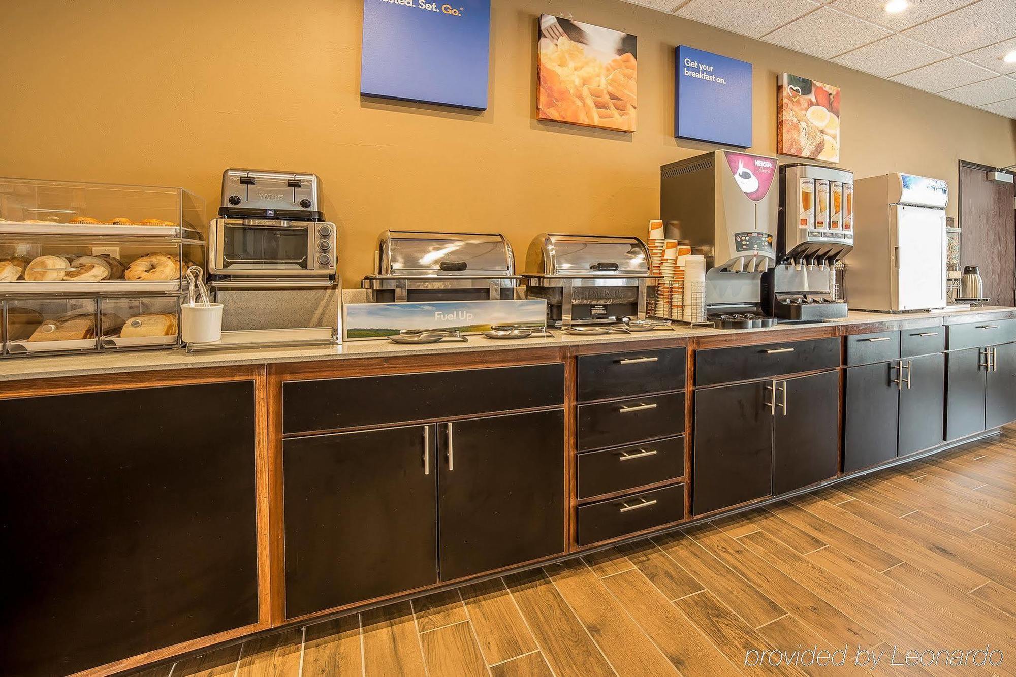 Comfort Inn & Suites Vernal - National Monument Area Екстериор снимка