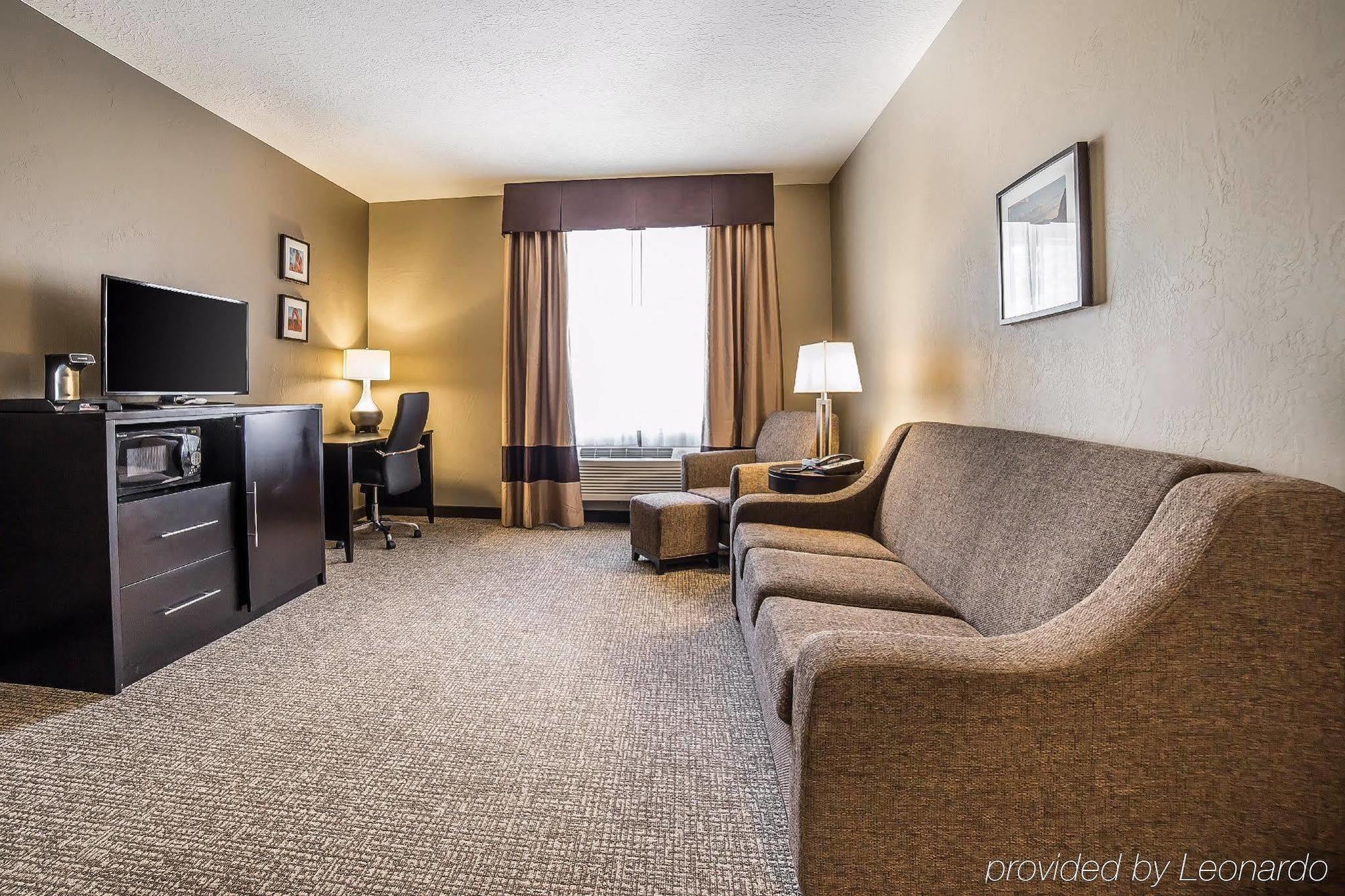 Comfort Inn & Suites Vernal - National Monument Area Екстериор снимка