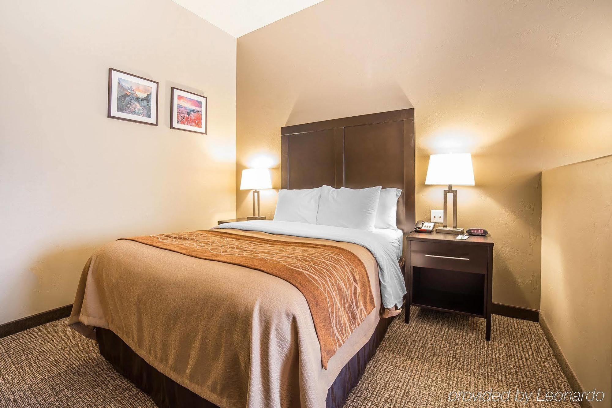 Comfort Inn & Suites Vernal - National Monument Area Екстериор снимка