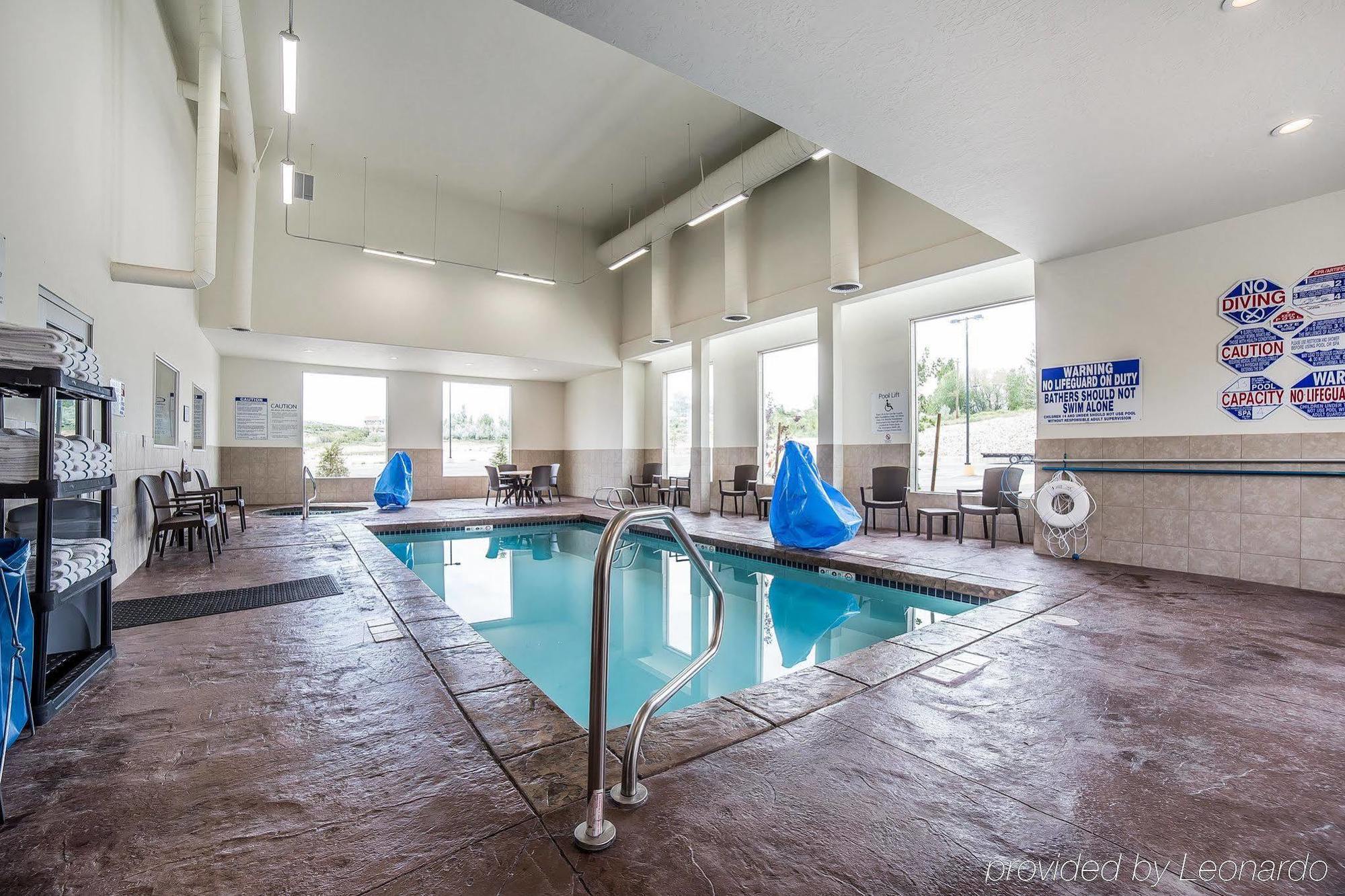 Comfort Inn & Suites Vernal - National Monument Area Екстериор снимка