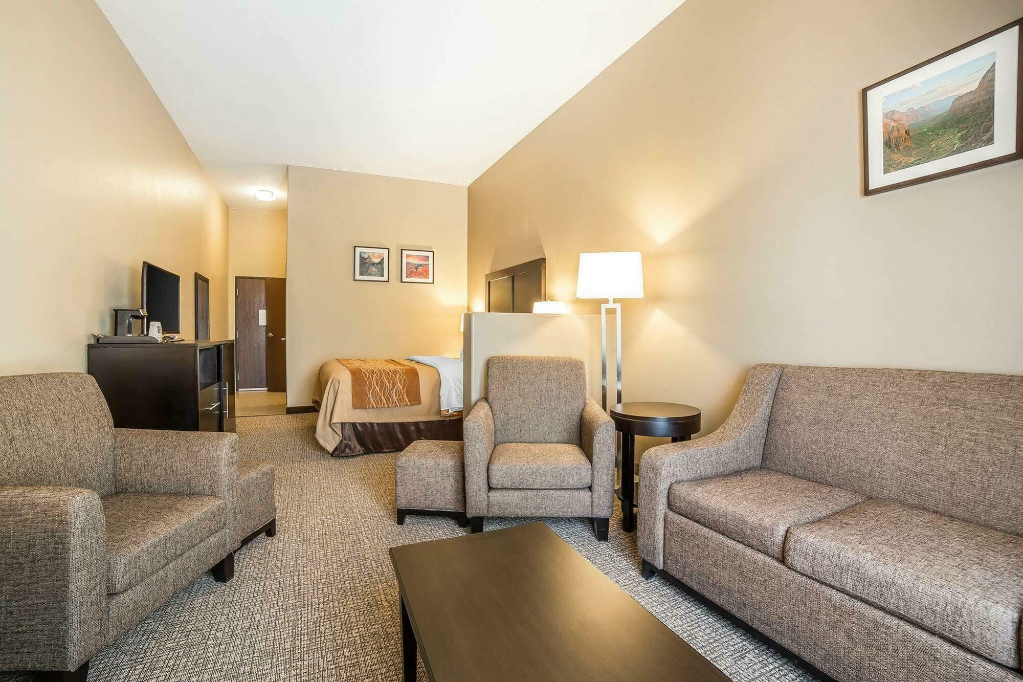 Comfort Inn & Suites Vernal - National Monument Area Екстериор снимка